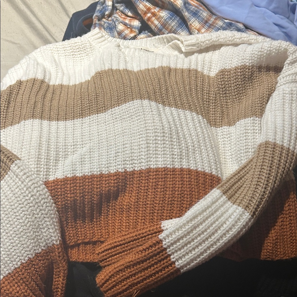 moon & madison Colorblock Sweater - Cream, Tan, Brown